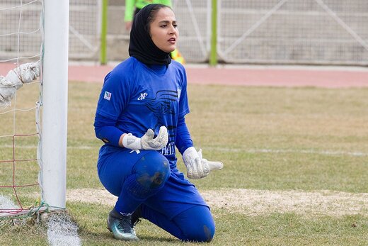 دختر فوتبالیست ایران لژیونر شد