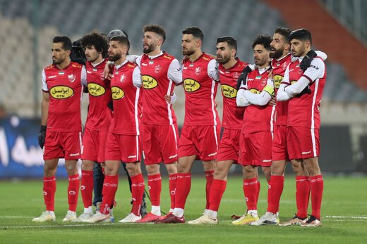 عکس| پرسپولیس با لباس جدید مقابل تراکتور